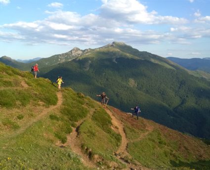 Tramo panorámico de la ruta histórica Senda del Arcediano en los Picos de Europa