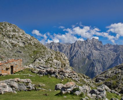 Paisaje de alta montaña desde el entorno de Vega de Ario, Macizo Occidental